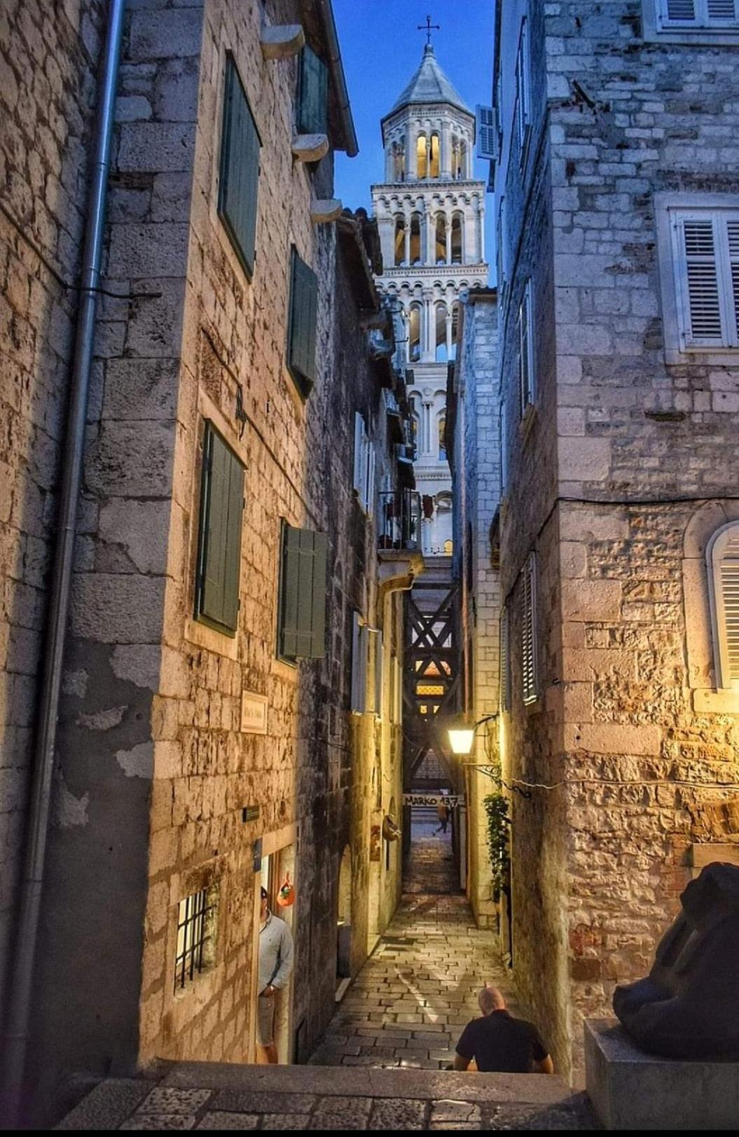 Largo Apartment In The Heart Of Diocletian Palace Split Exterior photo