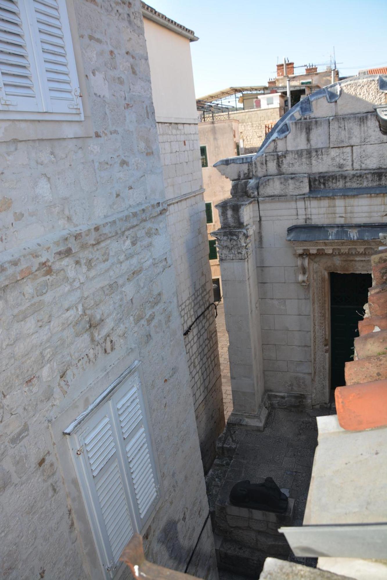 Largo Apartment In The Heart Of Diocletian Palace Split Exterior photo