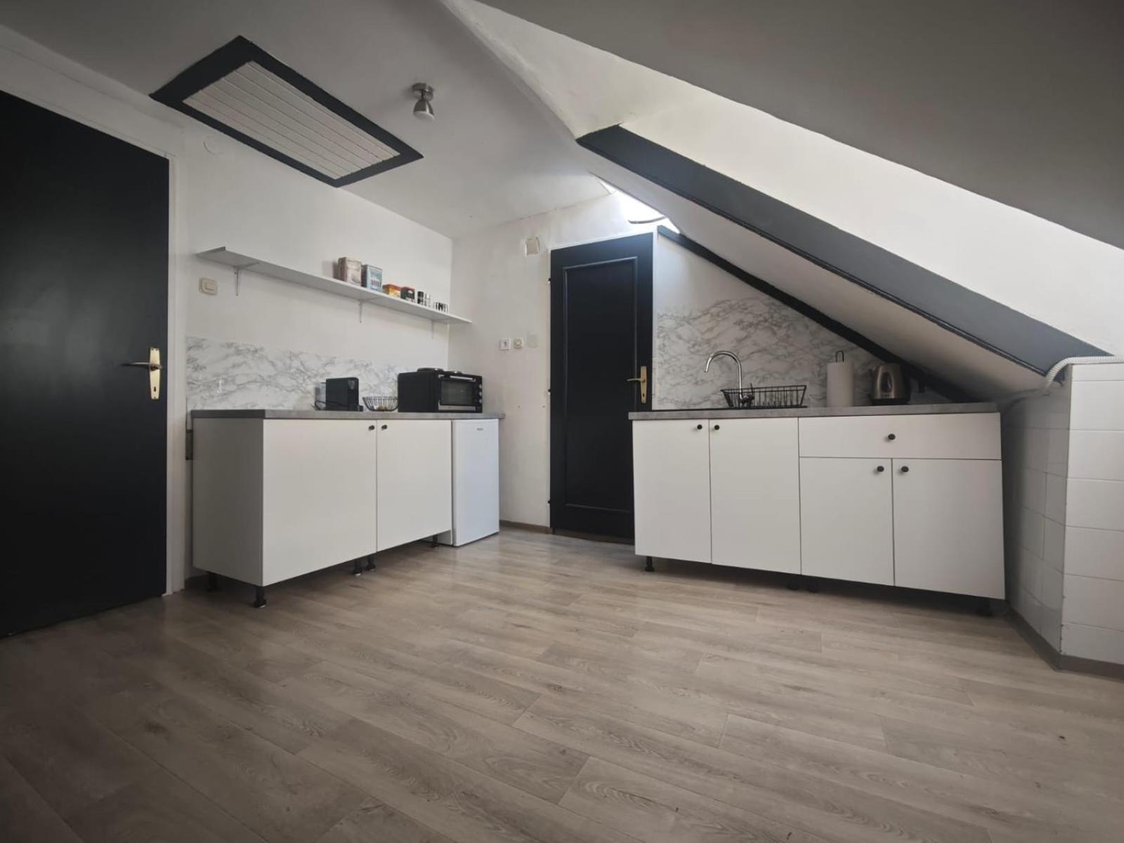 Largo Apartment In The Heart Of Diocletian Palace Split Exterior photo